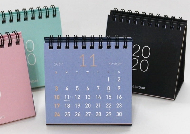 chon kich thuoc lich de ban